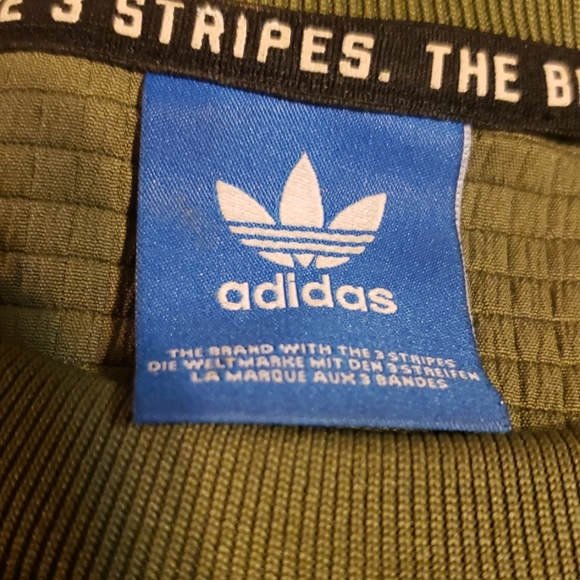 Adidas Top - Picture 5 of 5